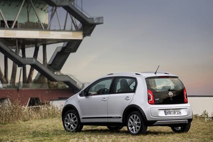 Volkswagen Cross UP! 5