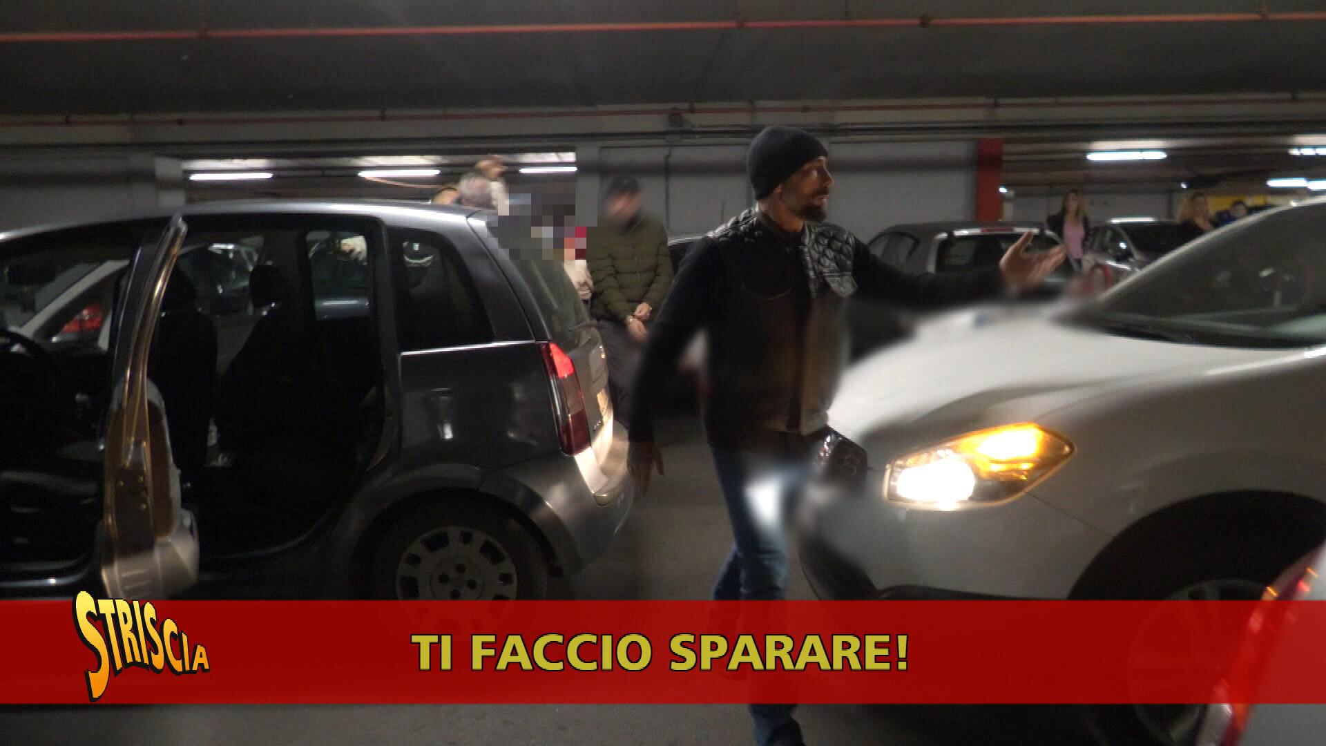 "Ti faccio sparare": botte e minacce contro Brumotti