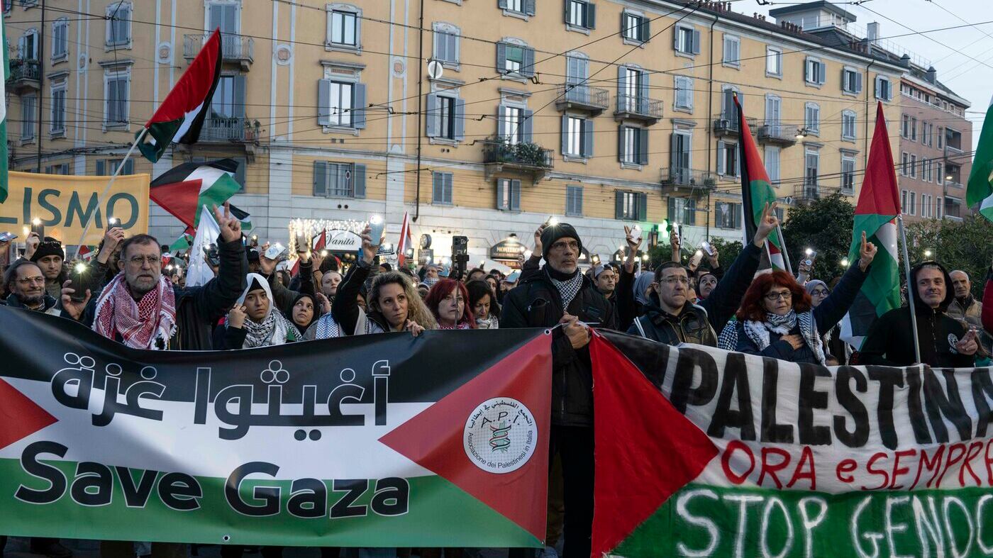 "Dobbiamo intensificare i cortei". Hannoun interviene dai pro Pal