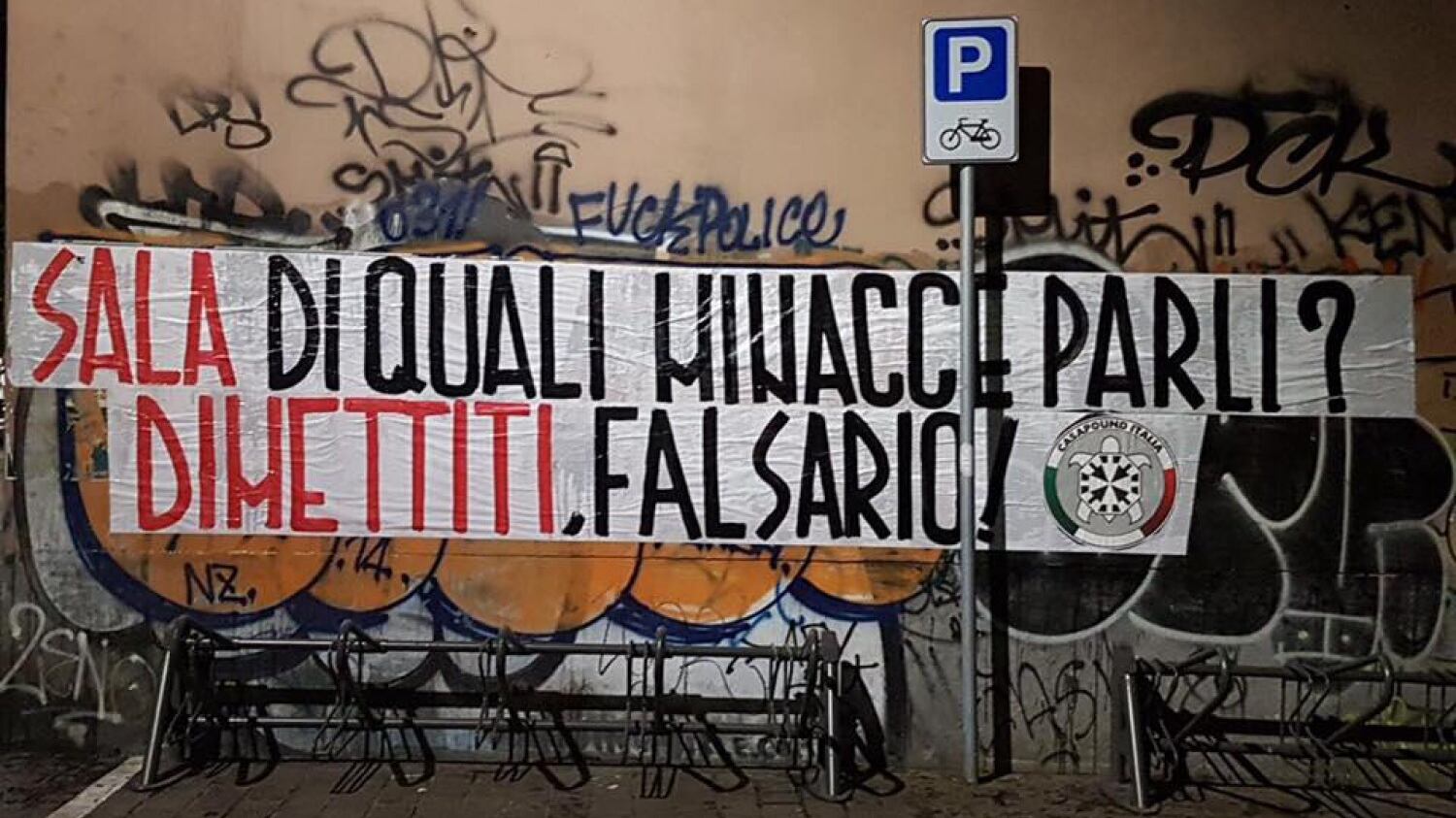 CasaPound contro Sala: "Ora dimettiti, falsario"