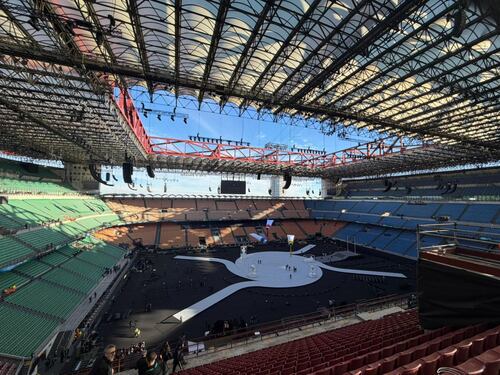 Cerimonia Olimpiadi 2026, stasera su Rai1: scaletta, cantanti e superospiti
