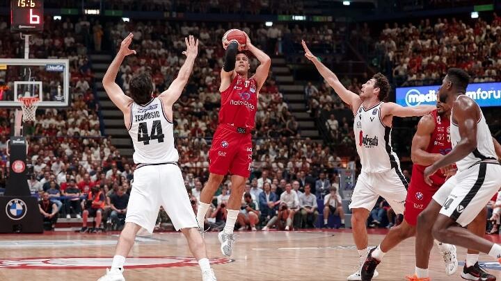 L'Olimpia Milano supera la Virtus Bologna e si porta sul 3-2: ora la terza stella è più vicina