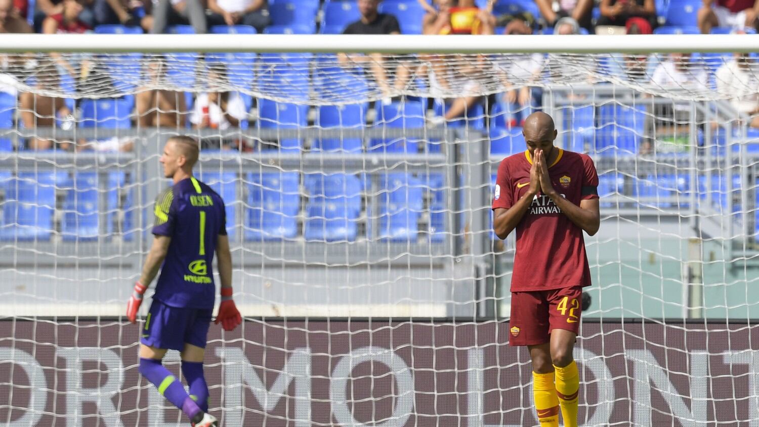 Roma con il mal d'Olimpico. E arrivano i fischi