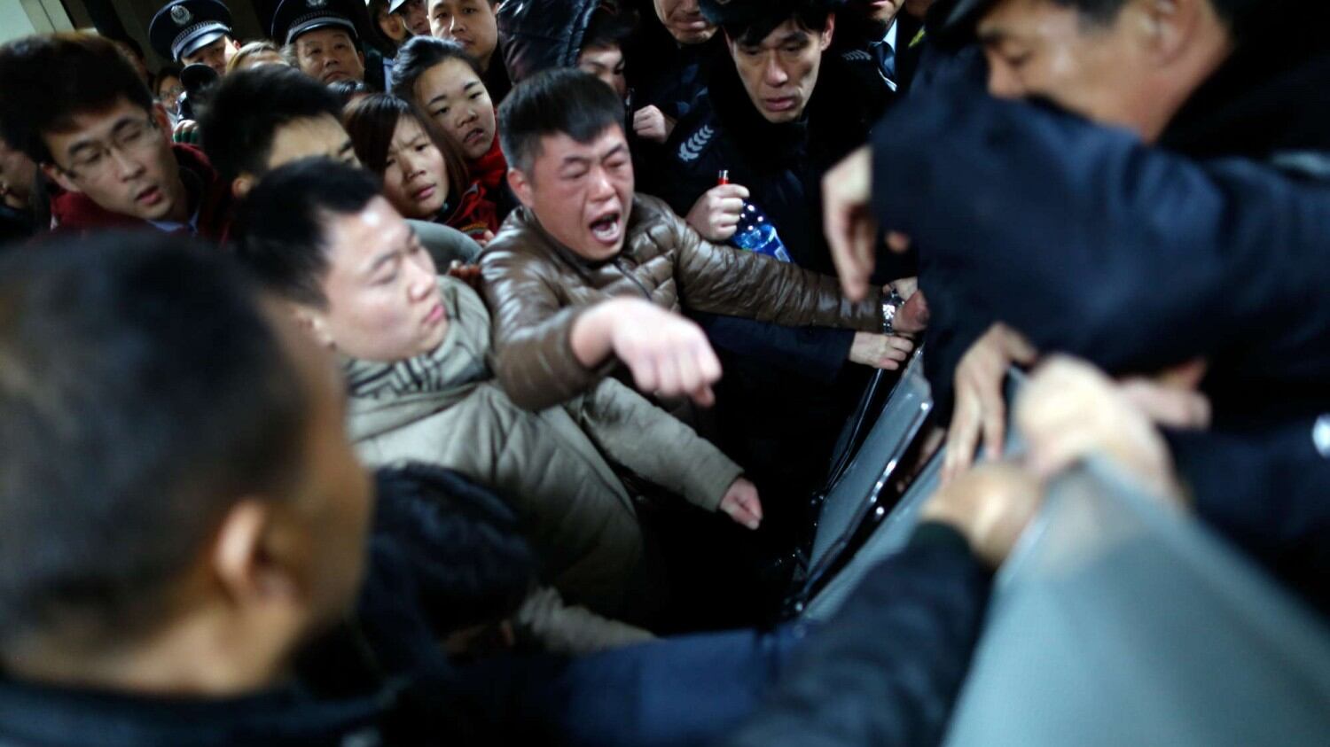 Cina, tragedia a Shanghai: 35 morti in ressa per dollari finti
