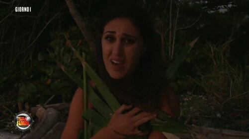 Cecilia Rodriguez nuda all'Isola dei Famosi 9