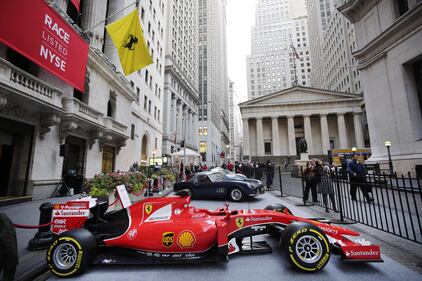 La Ferrari debutta a Wall Street 10