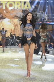 Bella Hadid e le altre: hot per Victoria's Secret 39