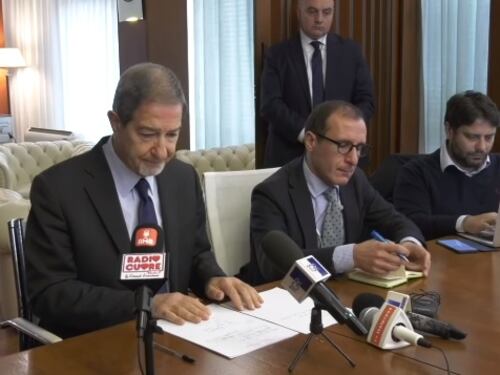 Termovalorizzatori "perché no": Musumeci racconta il futuro della gestione rifiuti