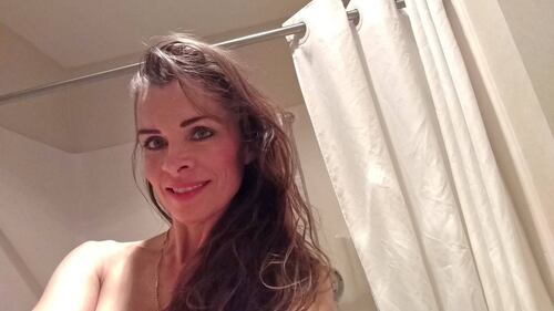 Alicia Arden scatti bollenti con il selfie-stick 4