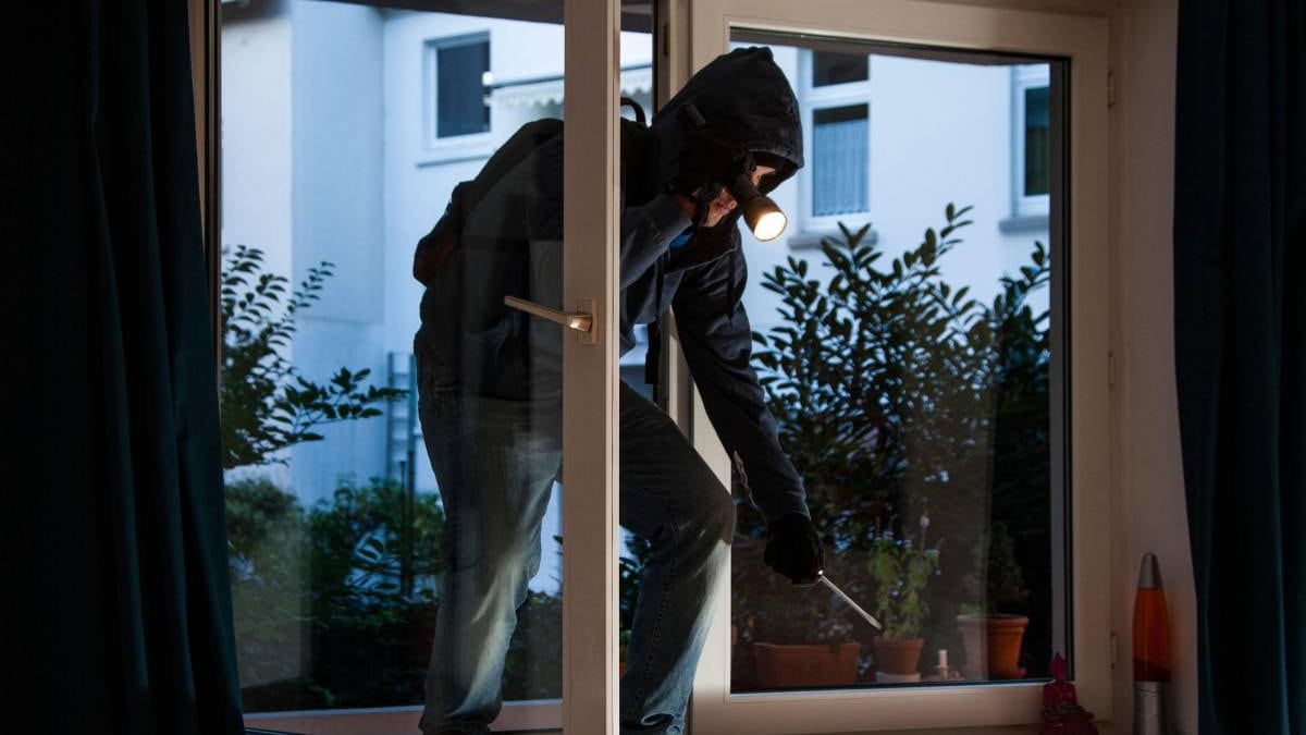 Trapani, preso dopo decine di furti: così è stato arrestato "l’uomo ragno" nigeriano