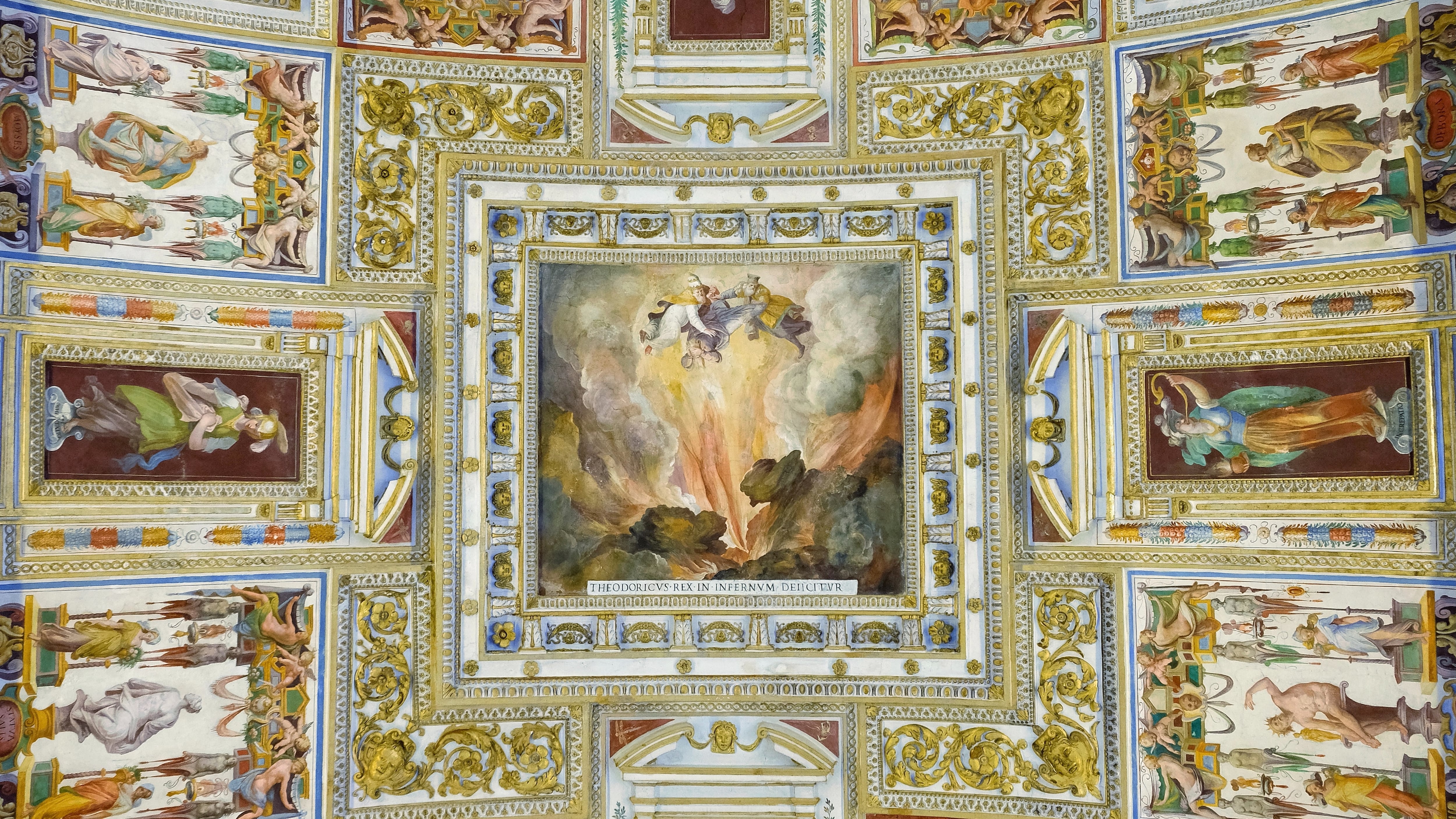Verde agli Uffizi, Schmidt a Capodimonte, ecco i nuovi direttori dei musei: le decisioni di Sangiuliano