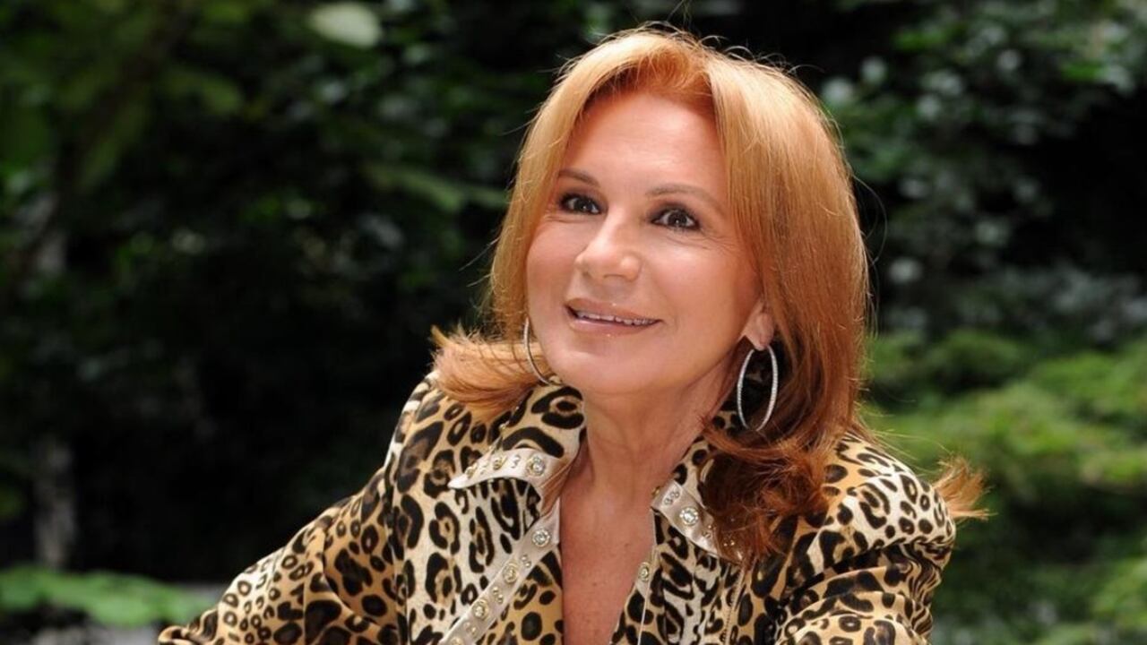 "Delon mi ricevette in accappatoio". Il racconto piccante di Rosanna Lambertucci