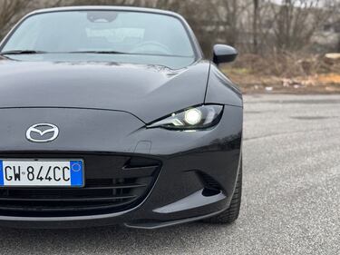 Mazda MX-5 1.5: guarda la gallery del restyling 2025 5
