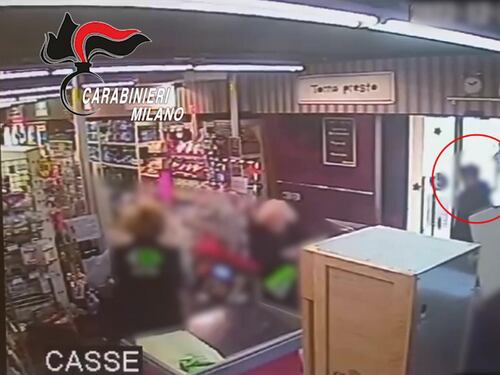 Stupro di Locate di Triulzi, le immagini dell'aggressore