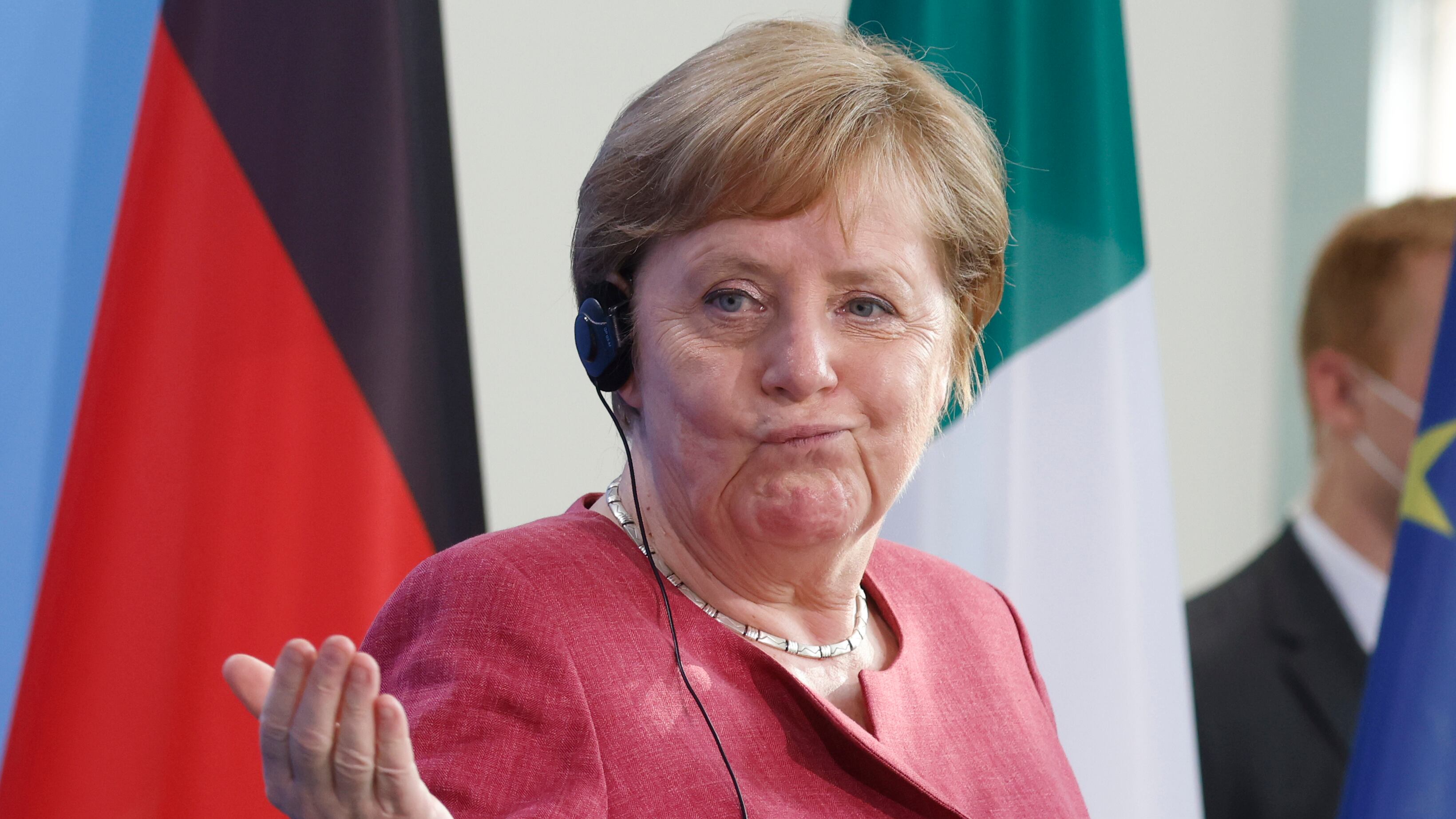Dal crollo di Wall Street alla crisi dell'euro e al Covid. I sedici anni di Angela sulle montagne russe