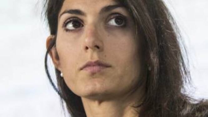CasaPound, dura contestazione al sindaco Raggi durante assemblea