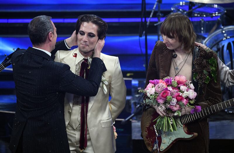 I Maneskin dominano la prima del Festival tra rock e lacrime 10