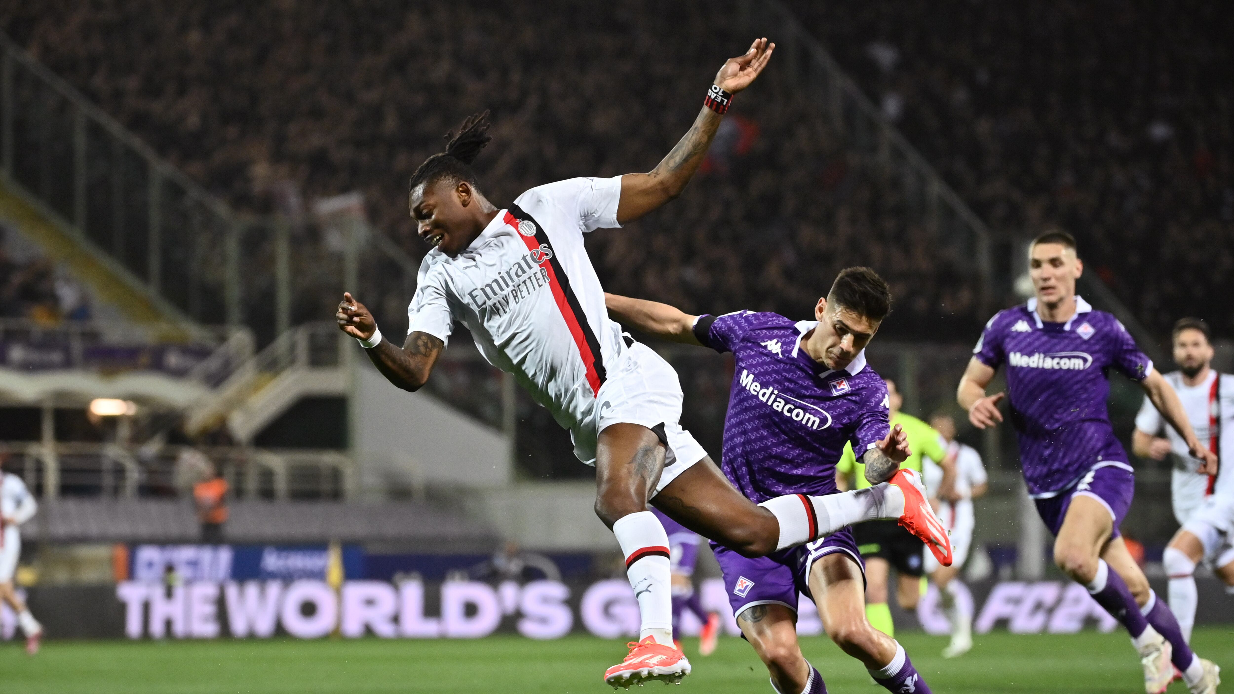 Le pagelle di Fiorentina-Milan: Leao è indemoniato, difesa viola da incubo