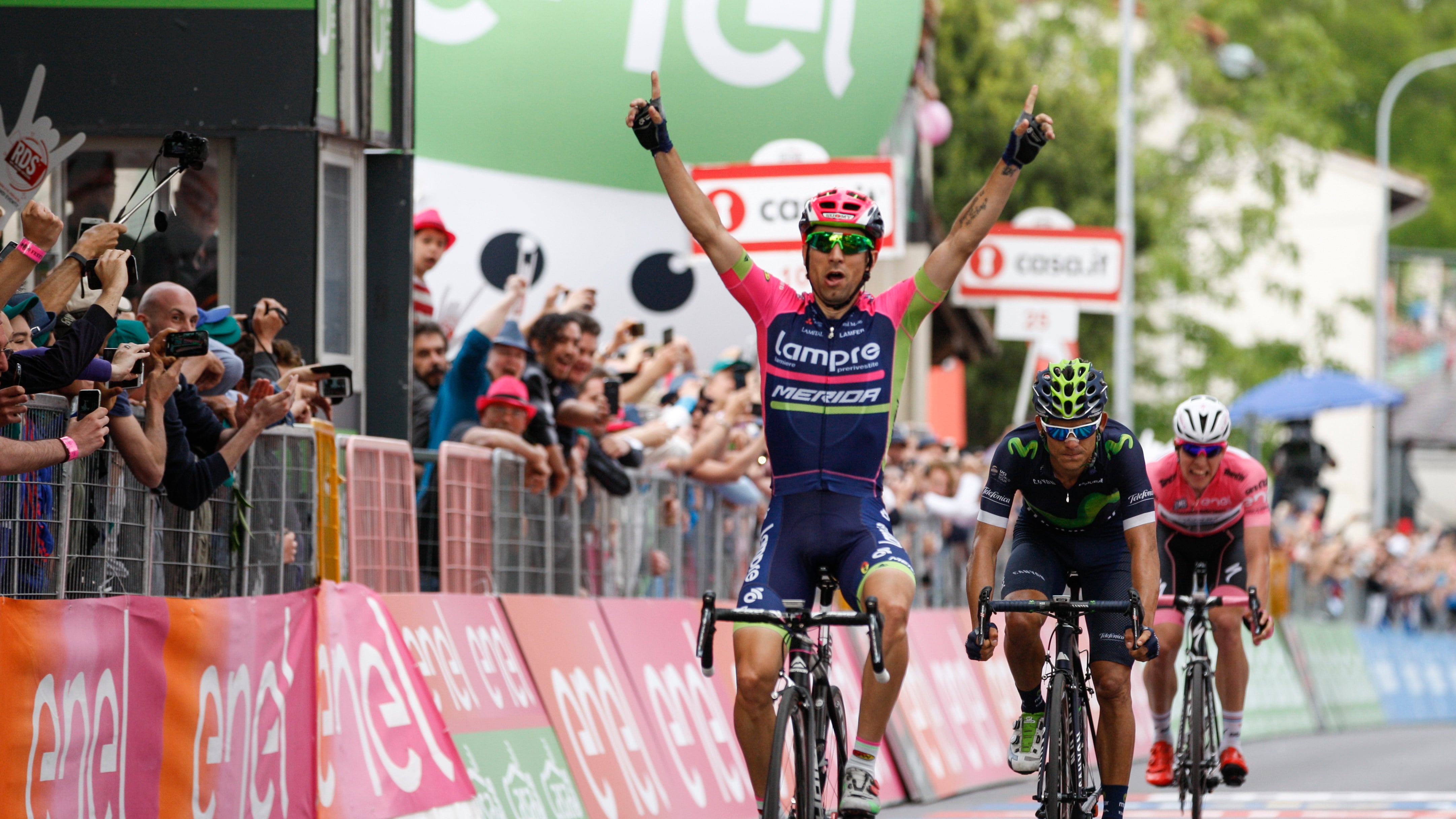 Ulissi centra il bis. E Nibali stuzzica Valverde