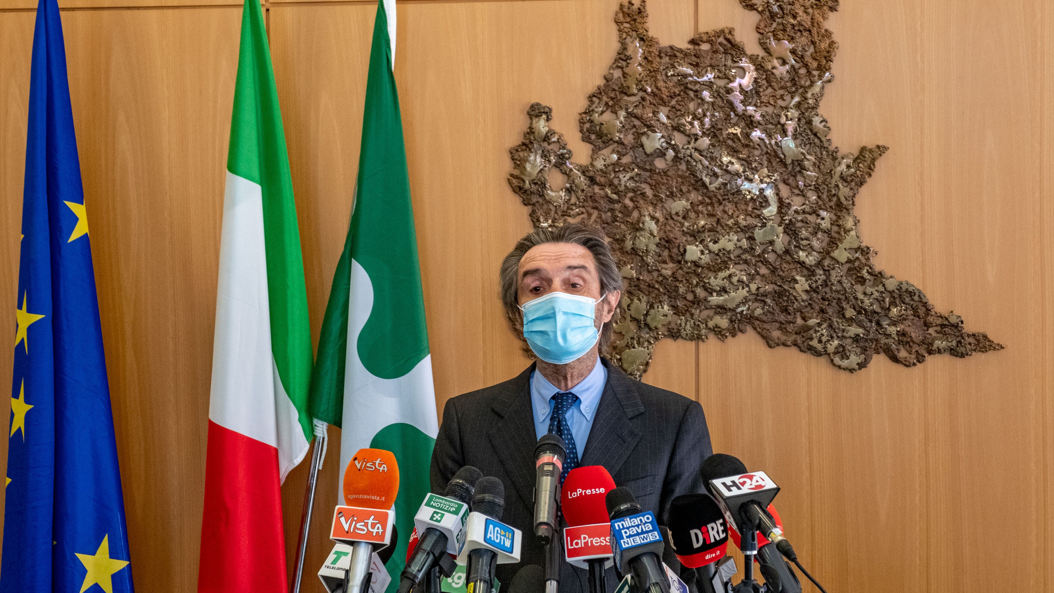 Governatori esasperati. Pressing anti-lockdown "Da metà mese si apre"