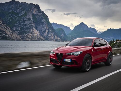 Nuove Alfa Romeo Giulia e Stelvio Quadrifoglio, al via gli ordini delle due supersportive