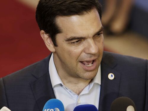 Grecia, Tsipras non si dimette: verso il rimpasto di governo