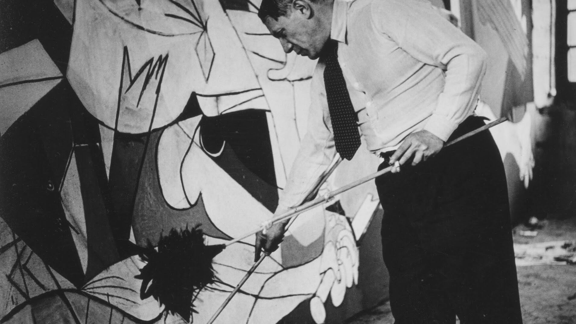 "Mostruoso misogino e vampiro". Parte la campagna per "cancellare" pure Picasso