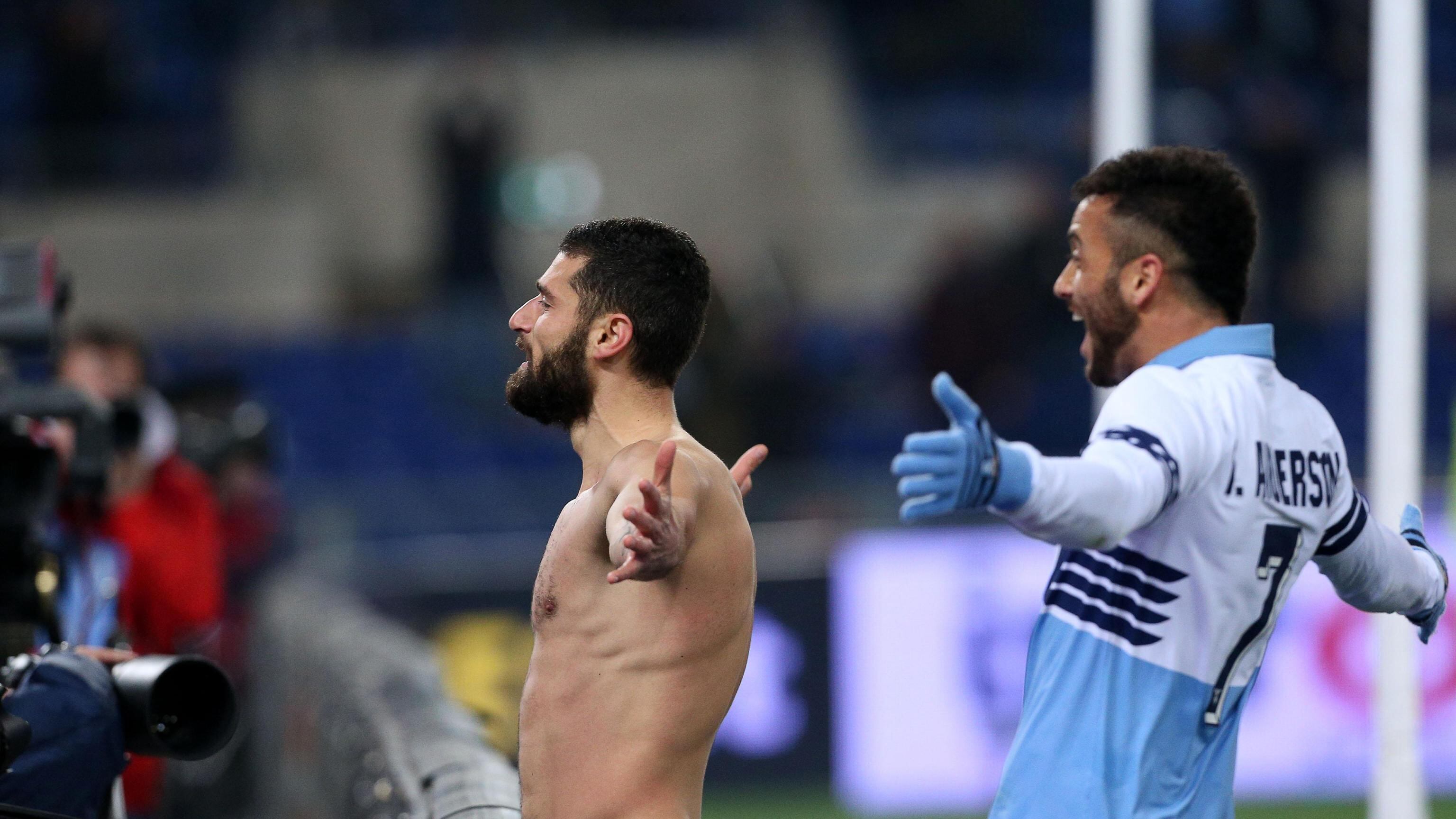 Lazio da Champions. Viola, che tonfo