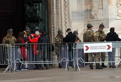 Milano, più controlli al Duomo e alla Scala 10