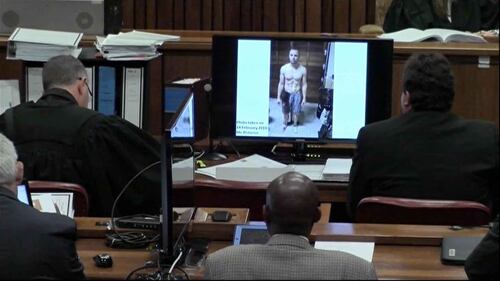 Pistorius, le foto choc del delitto 1