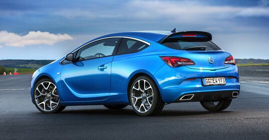 Opel Astra OPC, 280 cv di emozioni morbide 7