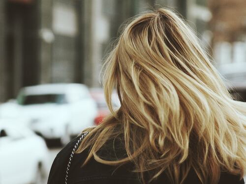 Maschere per capelli, gli elisir di bellezza per ogni capigliatura