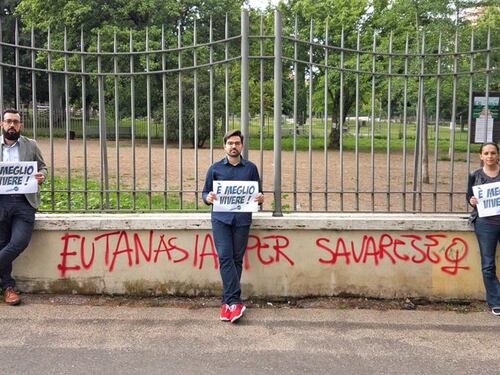 "Eutanasia per Savarese": scritta choc contro l'attivista pro life
