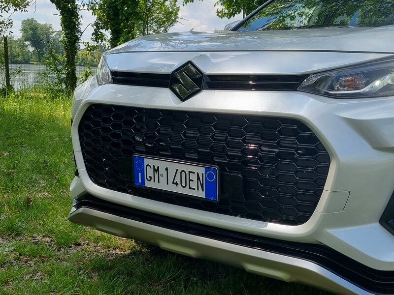 Nuova Suzuki Across, guarda le immagini 11