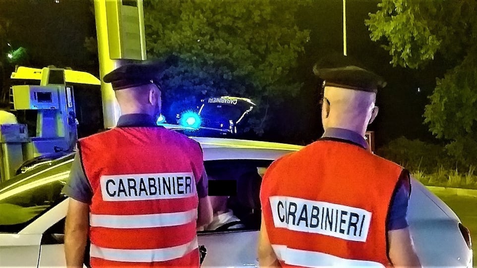 "Nonno pusher" a Catania: spacciava marijuana e crack