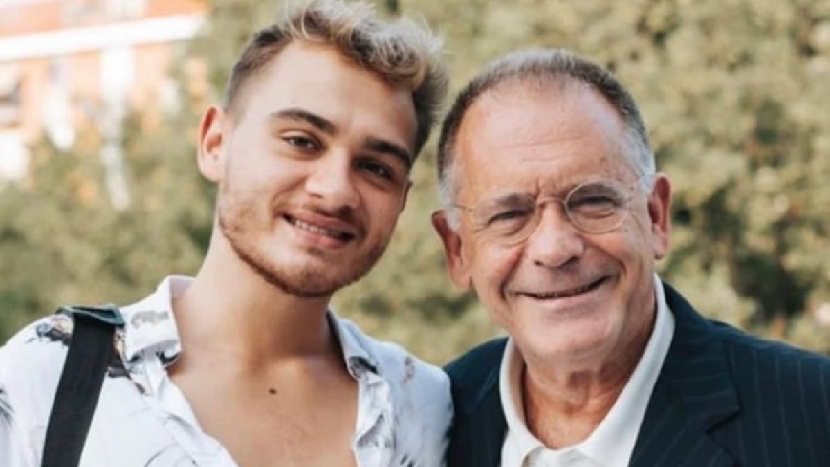 Alessandro Cecchi Paone convola a nozze: "Mi sposo il 22 dicembre a Napoli"