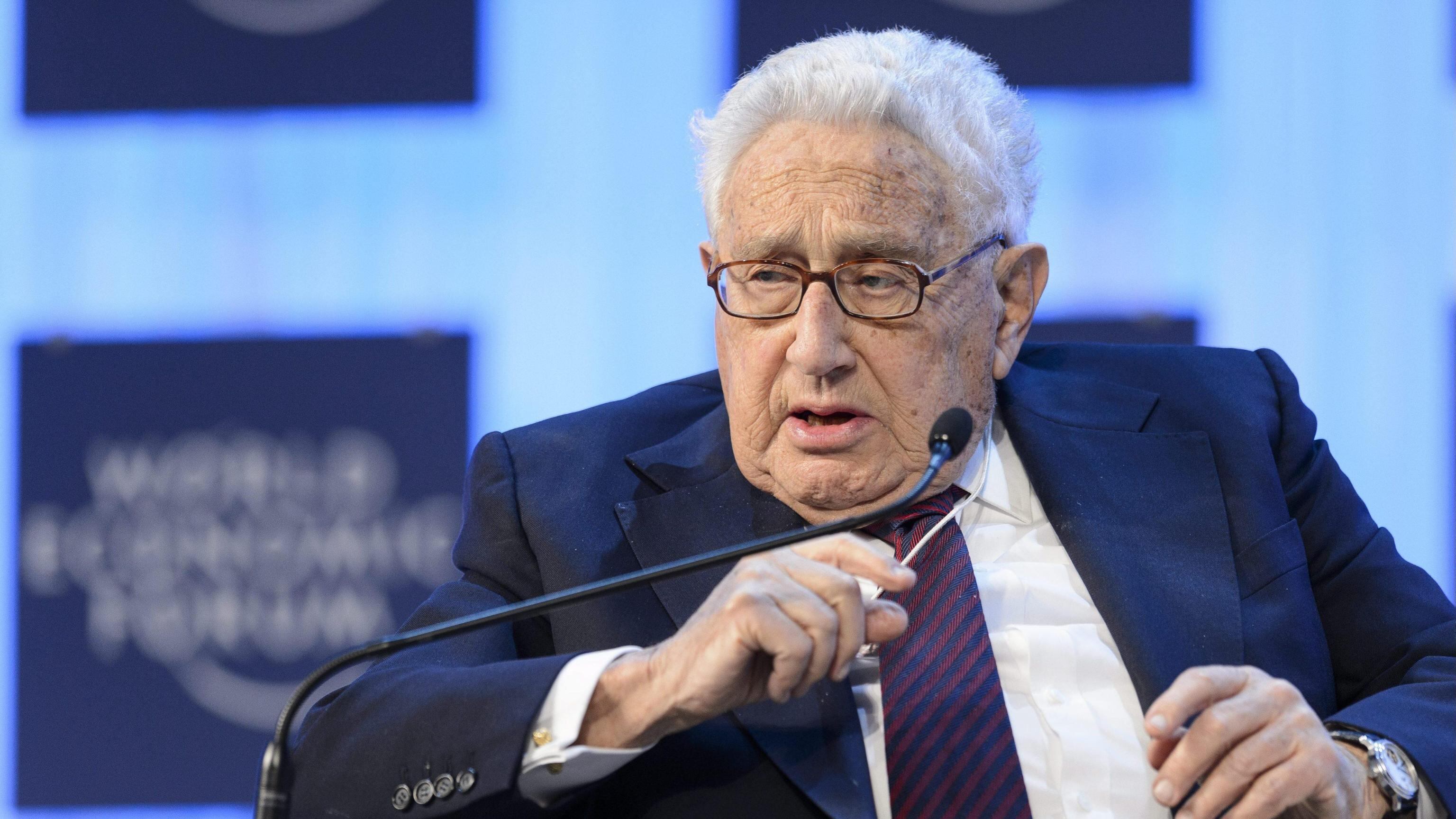 "Non possiamo essere avversari": cosa c'è dietro la visita di Kissinger a Pechino