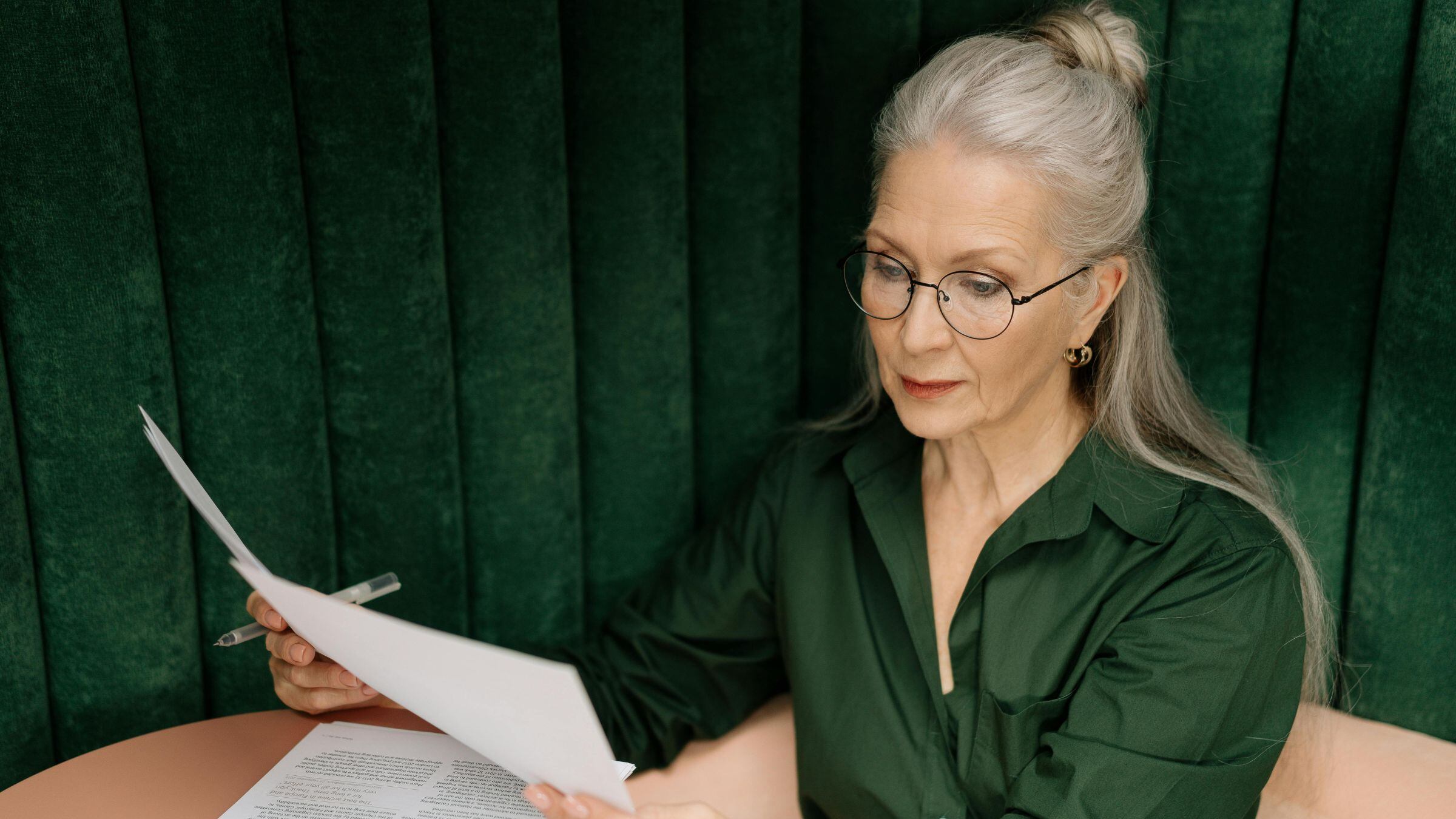 50 sfumature di verde: come abbinarlo a 60 anni