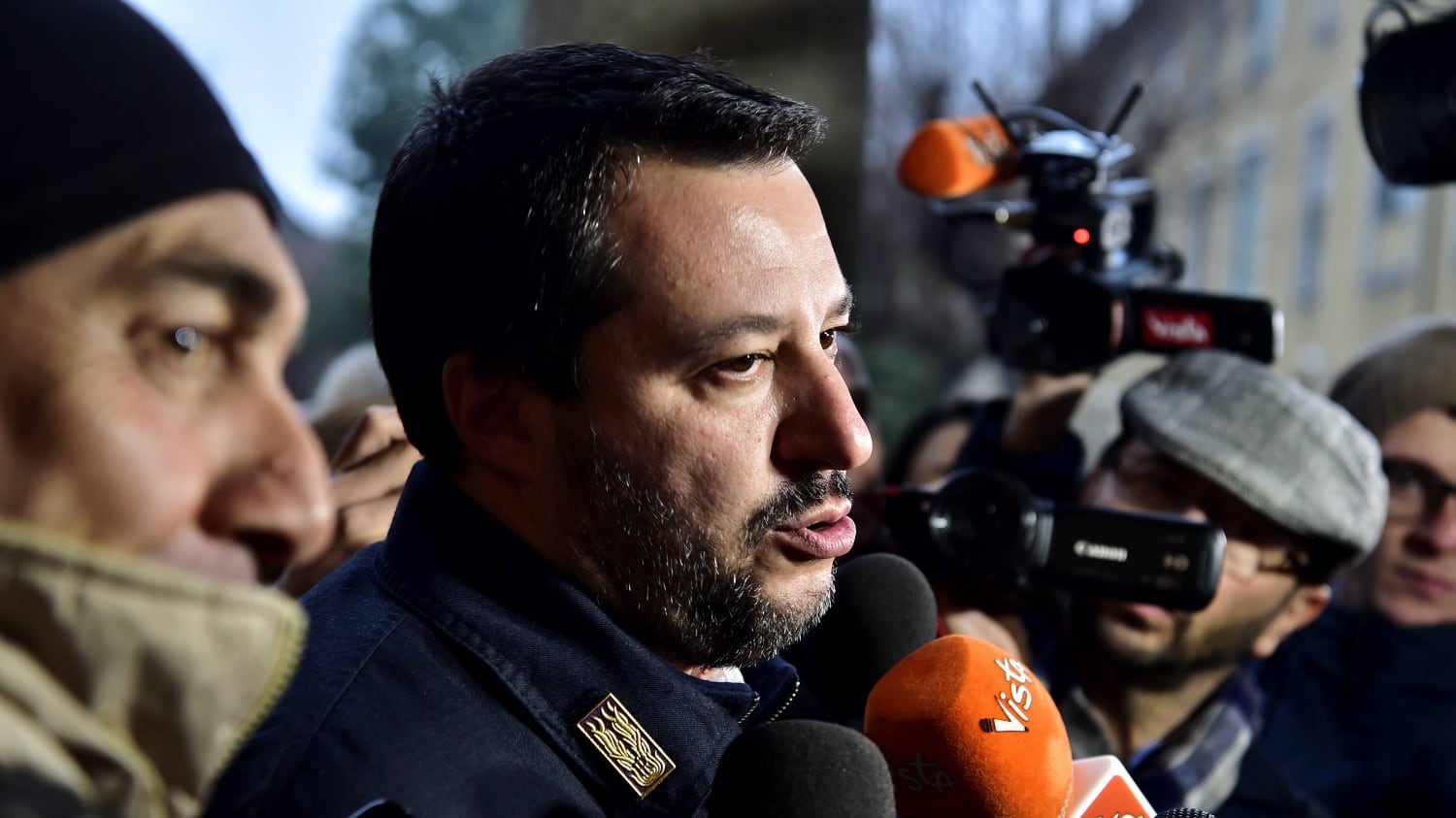 Dl Sicurezza, il sondaggio. Salvini batte Orlando: 60% sta col ministro