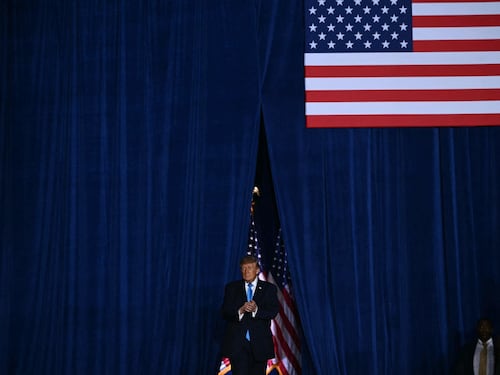 Caro diesel, Trump “scagiona” la guerra in Iran