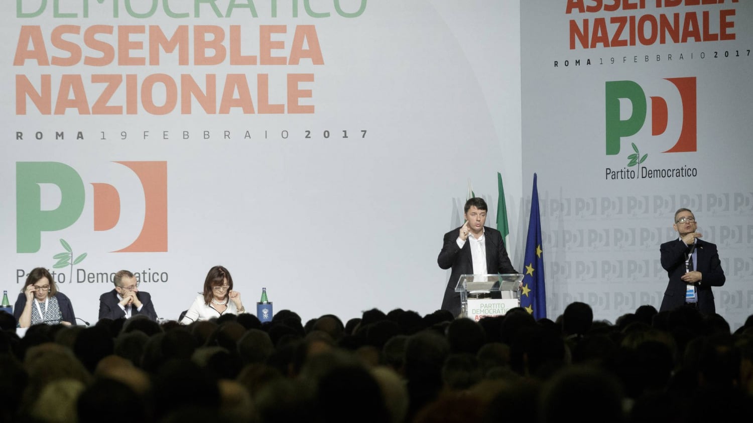 Sondaggi, la scissione affossa il Pd