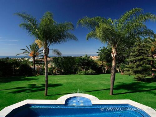 Prince vende online la mega villa di Marbella