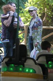 Gabriella Pession al parco con il figlio Giulio 6