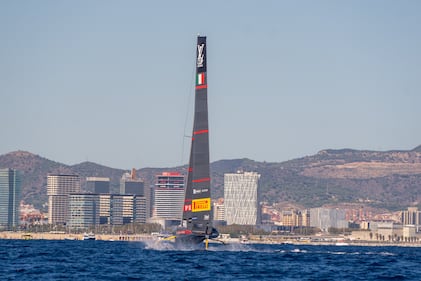 Luna Rossa domina American Magic e si porta sul 4-0: le immagini più belle della Louis Vuitton Cup 2