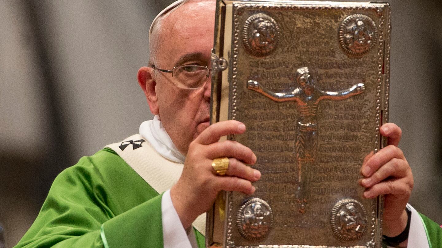 Quando il Papa tesseva le lodi del sindaco di Riace
