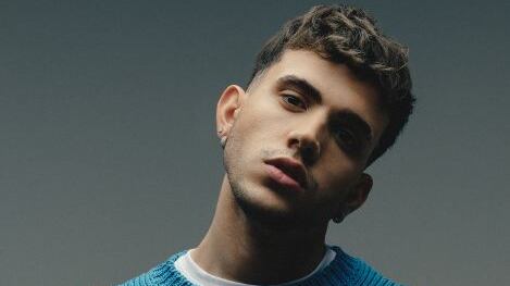 Aka 7even: "Il rapporto con la fede? Nasce dal mio coma..."