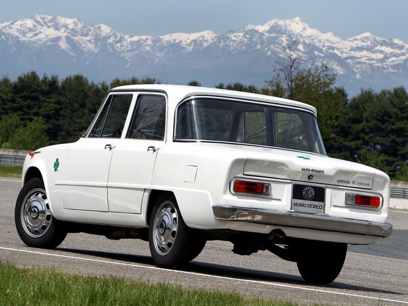Alfa Romeo Giulia TI Super, guarda la gallery 2