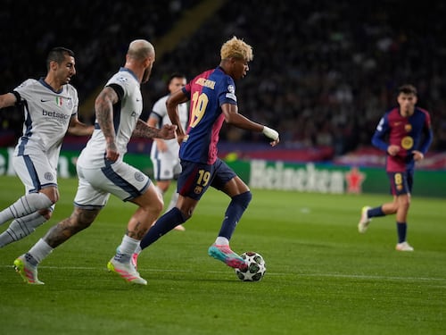 Gol e spettacolo al Montjuic, Barcellona-Inter finisce 3-3