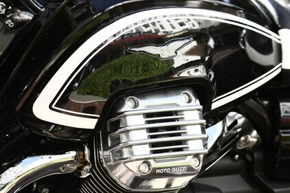 Moto Guzzi California 1400 Touring 7