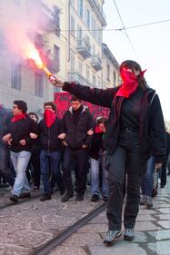 Milano: corteo studentesco in tema di immigrazione e istruzione  6